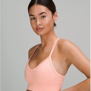 NWT Ebb to Street Lululemon light bra size 6